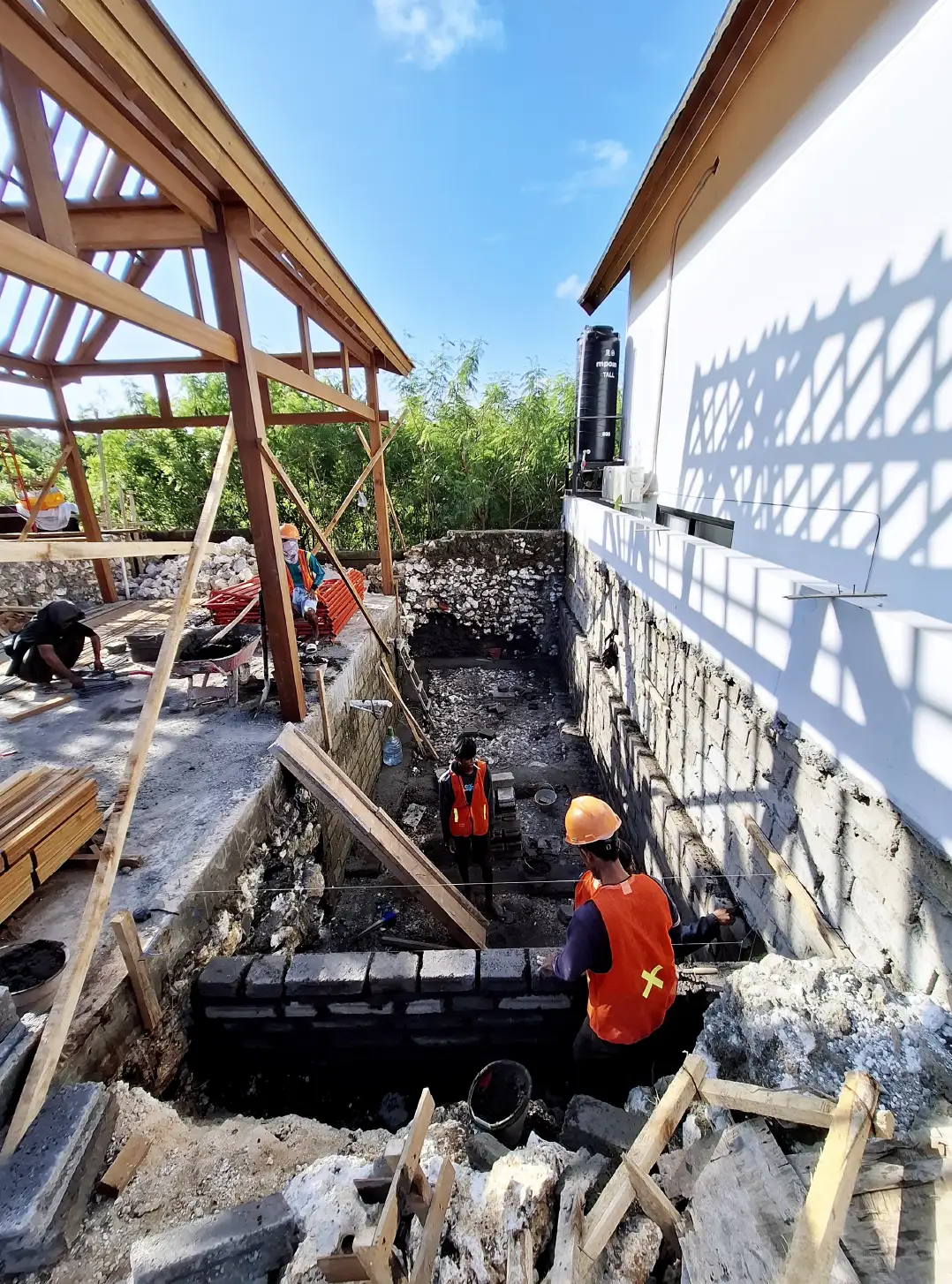 Villa 2 ( Formwork Pool and Pump Room)