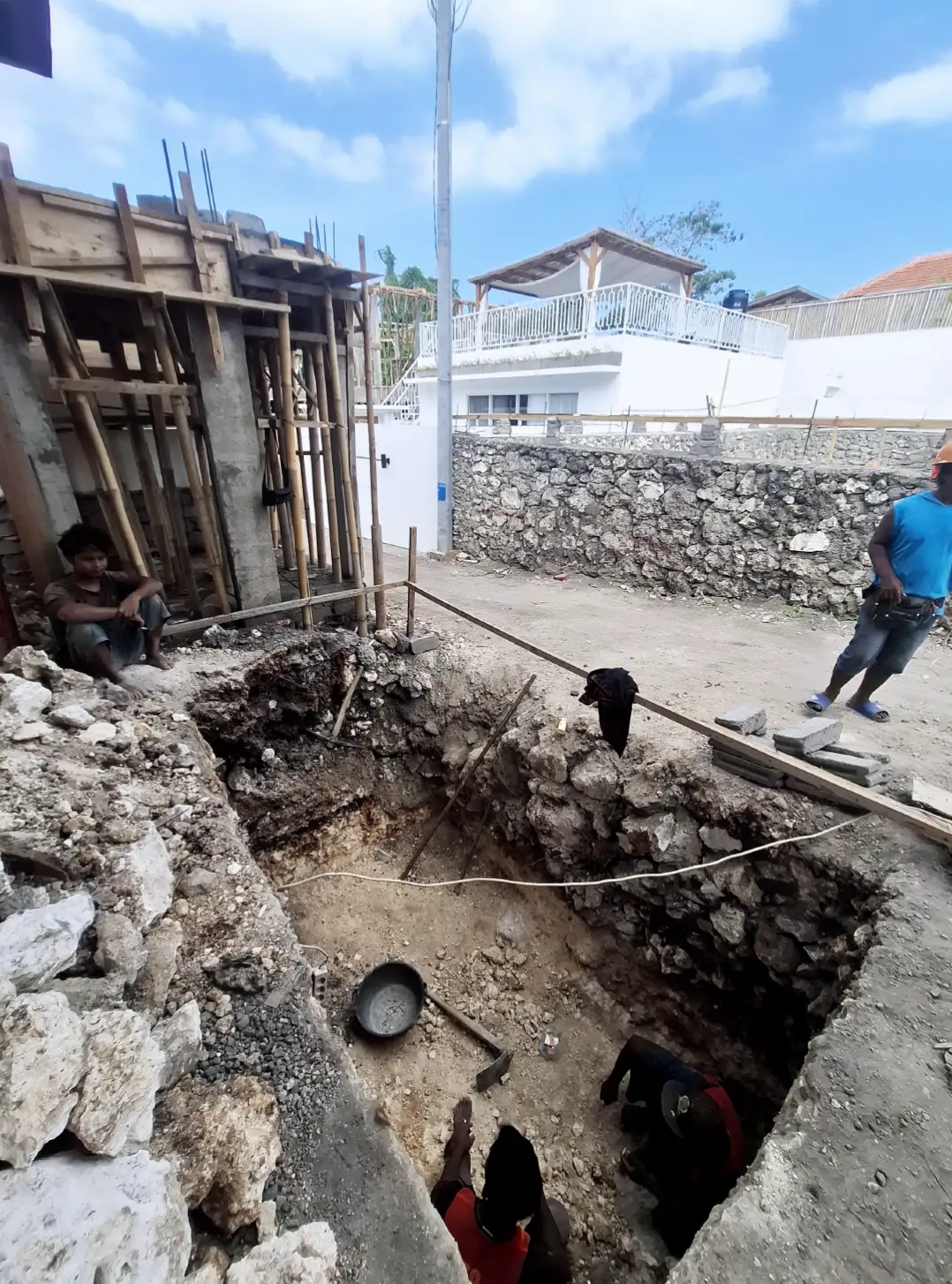 Villa 2 ( Excavation Septic Tank )