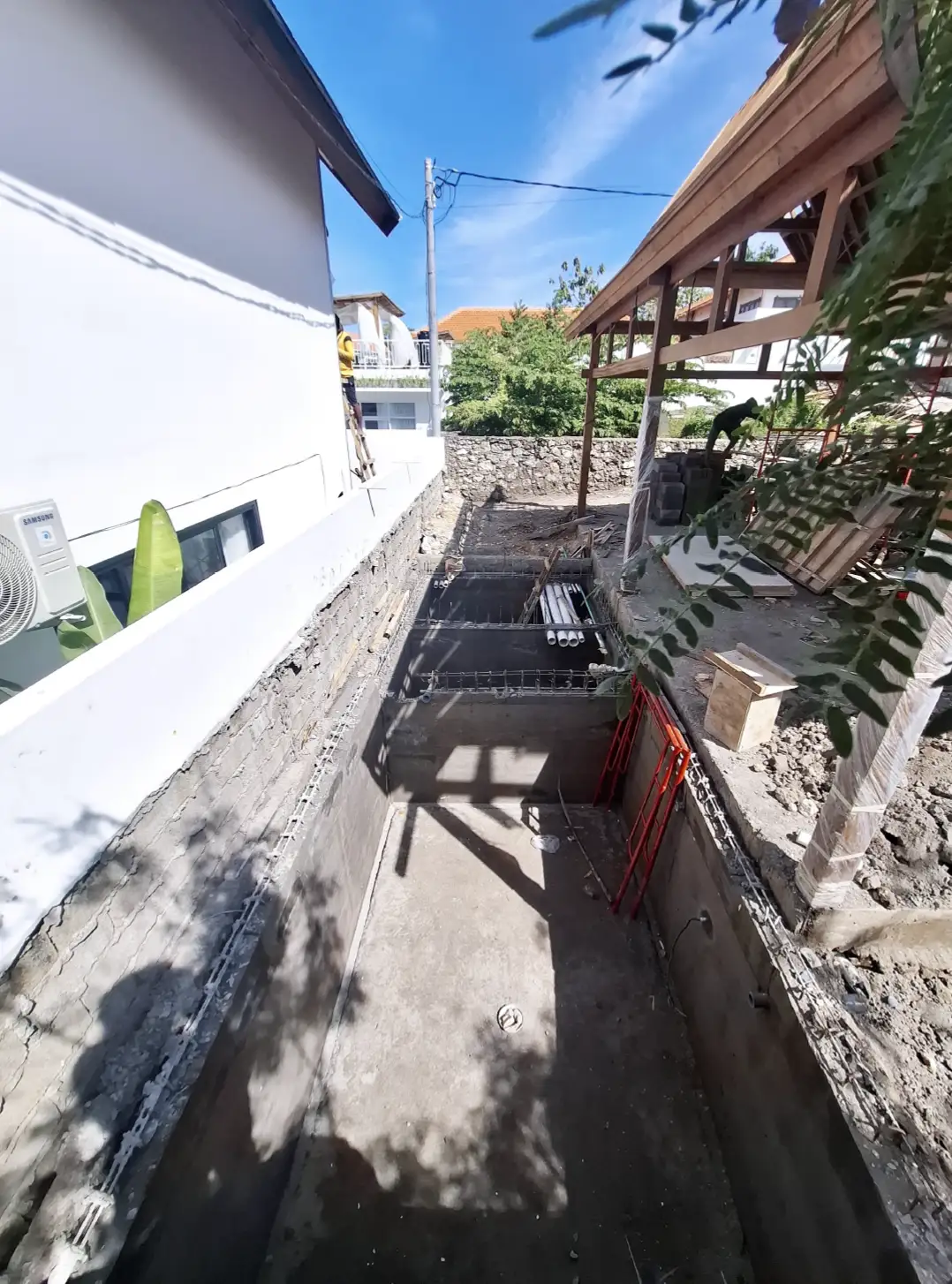 Villa 2 ( Casting pool and Pumproom )