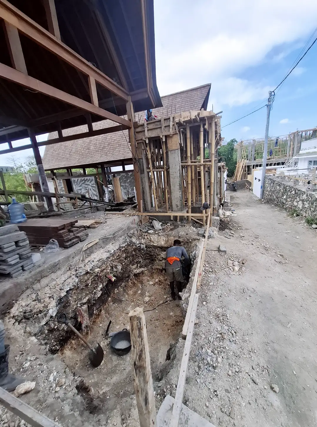 Villa 1 ( Excavation Septic Tank )